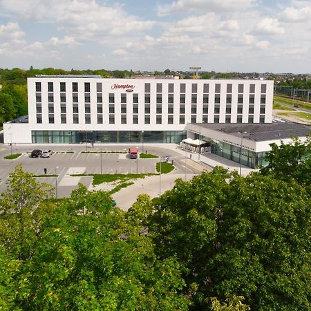 Hampton By Hilton Poznan Swarzedz Hotel Ngoại thất bức ảnh