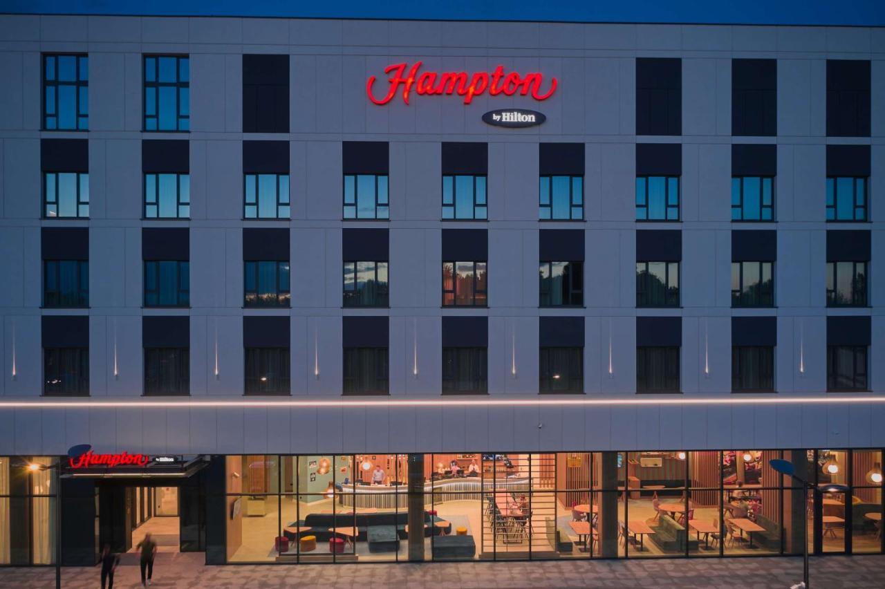 Hampton By Hilton Poznan Swarzedz Hotel Ngoại thất bức ảnh